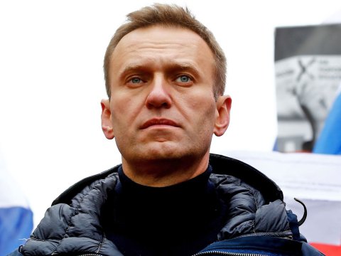 Britaniya Navalnının öldüyü koloniyanın əməkdaşlarına sanksiya qoyur