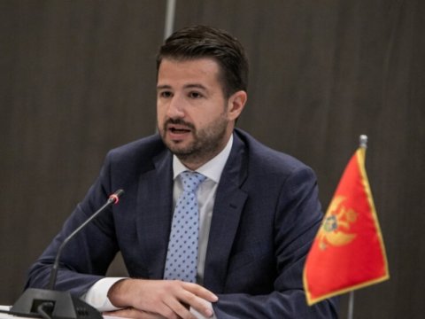 Monteneqro Prezidenti İlham Əliyevi təbrik etdi