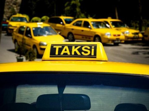 Taksilər barədə məlumatlar DYP-nin sisteminə ötürüləcək