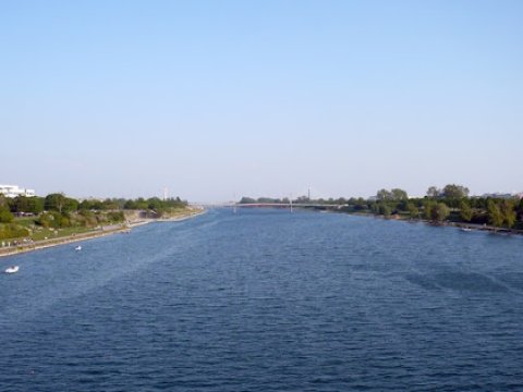 Ukrayna Polşaya alternativ olaraq Dunay marşrutunu nəzərdən keçirir