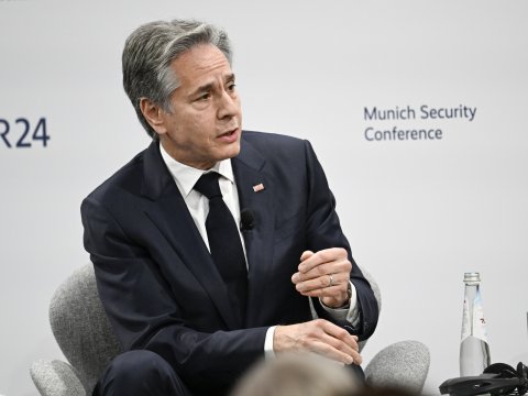 Blinken İrəvan və Bakı arasında sülhün əlçatan olduğunu düşünür