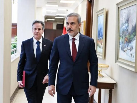 Fidan Blinkenlə sülh danışıqlarını müzakirə etdi