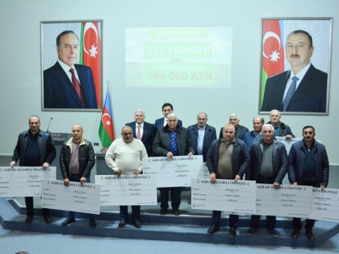 Şəkidə fermerlərə aqrar sığorta ödənişi verildi - FOTO