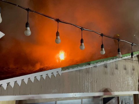 Restorandakı yanğın söndürüldü