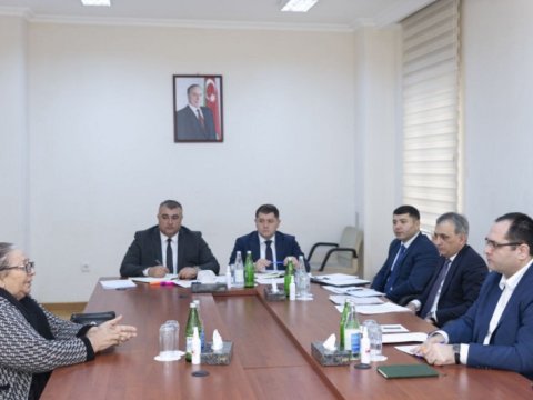 Məcnun Məmmədov Bərdədə vətəndaşları qəbul edib