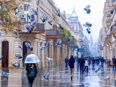 Bakıya yağış, rayonlara qar yağır - Faktiki hava