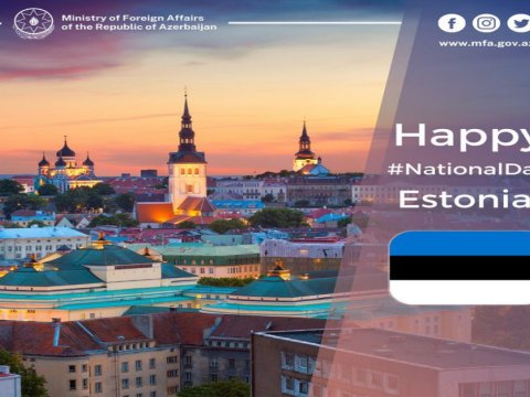 XİN Estoniyanı təbrik etdi