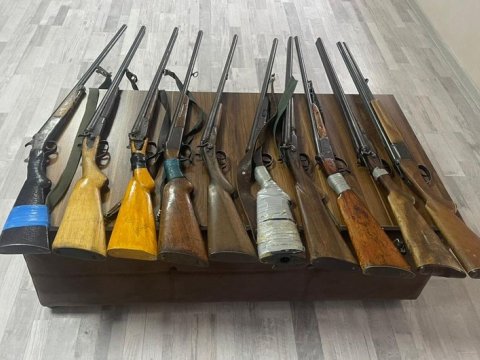 Odlu silahlar polisə könüllü TƏHVİL VERİLDİ