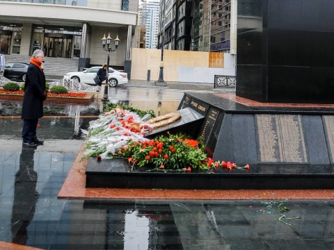 Xocalı qurbanlarını azərbaycanlılarla birgə yad edirəm - Britaniya səfiri