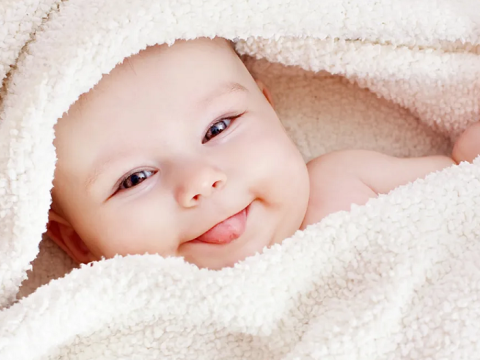 Yeni doğulan qız uşaqlarına niyə bu adlar qoyulur: Yetər, Bəsti, Kifayət...