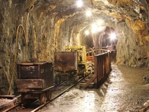 Türkiyədə mədən çökdü - 4 nəfər dağıntılar altında qaldı