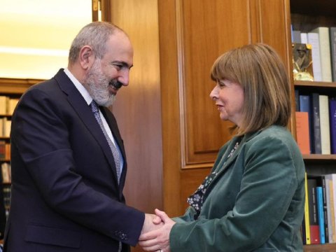 Paşinyan Yunanıstan prezidenti ilə Azərbaycandan danışdı - FOTOLAR