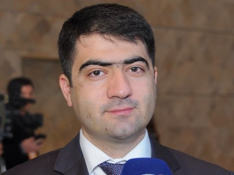 İkinci dəfə evlənən icra başçısının 4 övladı varmış...