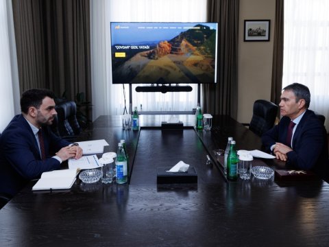 “AzerGold”un rəhbəri “Yüksəliş”müsabiqəsinin qalibi ilə görüşdü