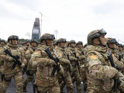 Ombudsman hərbçilərin maaşlarının artırılmasını TƏKLİF ETDİ