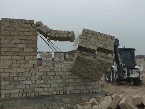 Buzovnada sənədsiz evlər söküldü - VİDEO