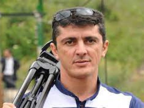 Prokuror jurnalistə ağır cəza istədi