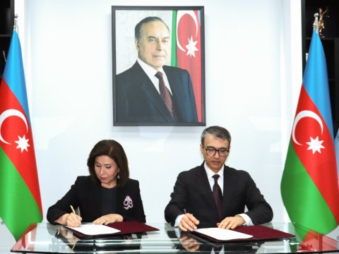 “AzerGold”la Dövlət Komitəsi arasında Memorandum imzalandı