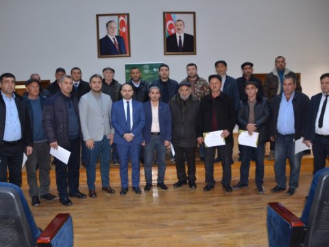 Kürdəmirdə fermerlərə təlim keçirildi - FOTO
