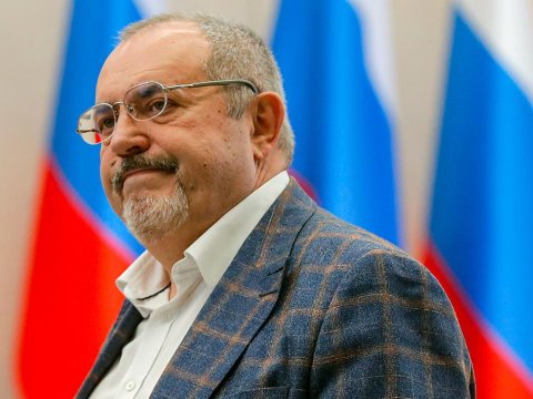 Keçmiş namizədin qərargah üzvləri saxlanılıb