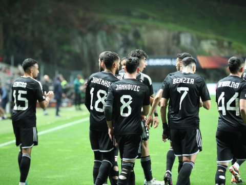 UEFA “Qarabağ”ın futbolçusunu cəzalandırdı