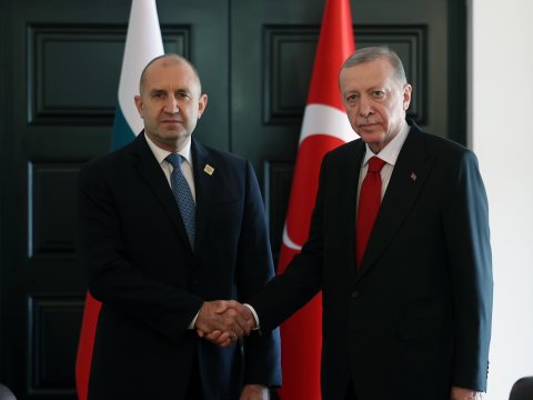 Ərdoğan Bolqarıstan prezidenti ilə danışıqlar apardı