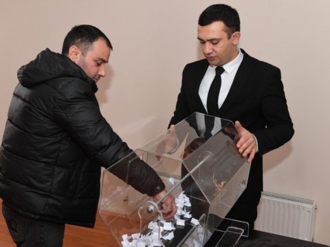 Füzuliyə köçürüləcək daha 139 ailəyə mənzil verildi