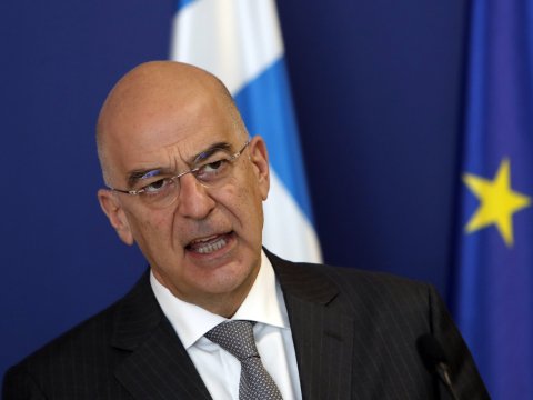 Bu ölkənin müdafiə naziri İrəvana gəlir