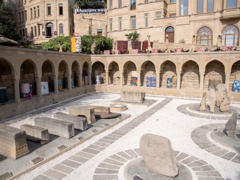 “İçərişəhər” Qoruq İdarəsi maşınlara qadağa qoya biləcək - QƏRAR