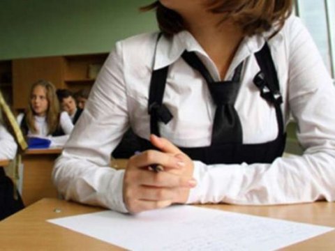 11-ci sinif şagirdinin ana olması barədə araşdırma aparılıb - AÇIQLAMA