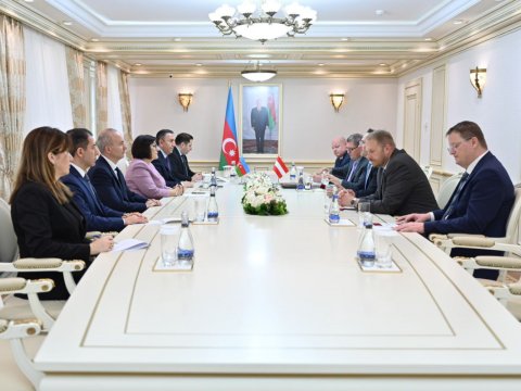 Spiker dostluq qrupunun rəhbəriylə görüşdü