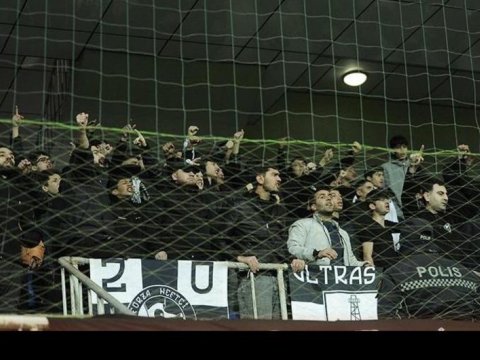 “Neftçi” və “Qarabağ” azarkeşlərinə görə cərimələniblər