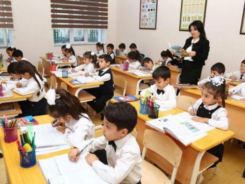 Məktəbləri qiymətləndirməsi üçün rəqəmsal sistem yaradılacaq