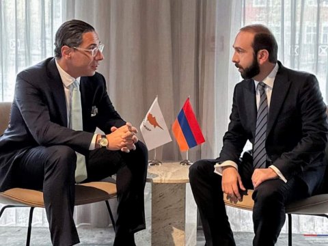 Bu ölkənin XİN başçısı İrəvana gəlir