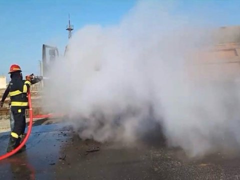 Sumqayıtda yük avtomobili yandı - VİDEO