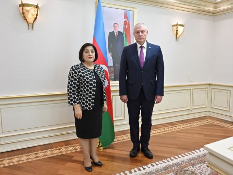 Sahibə Qafarova Latviyanın ölkəmizdəki səfirini qəbul edib