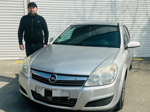 Narkotikin təsiri altında maşın idarə edən sürücü saxlanıldı