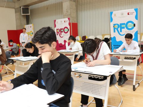 Şagirdləri Respublika Fənn Olimpiadalarının finalına çıxan 10 MƏKTƏB