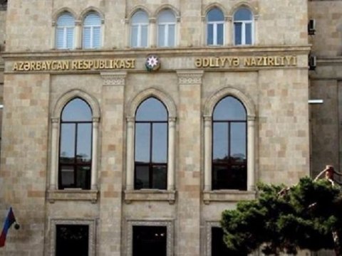 Ədliyyə Nazirliyinə QHT-lərlə bağlı yeni səlahiyyət verildi