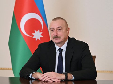 Prezident qadınları təltif etdi - SİYAHI