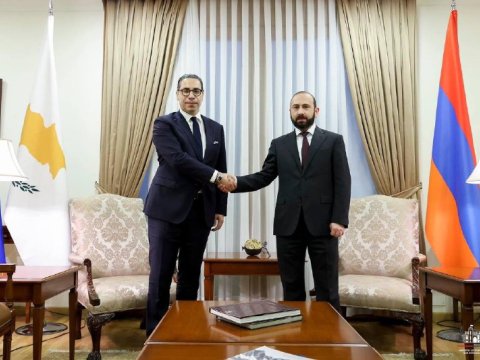 Mirzoyan Cənubi Kiprin XİN başçısı ilə görüşüb - FOTOLAR