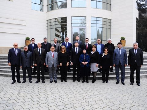 “Qərbi Azərbaycan: tarixi həqiqətlər” mövzusunda dəyirmi masa keçirilib - FOTO
