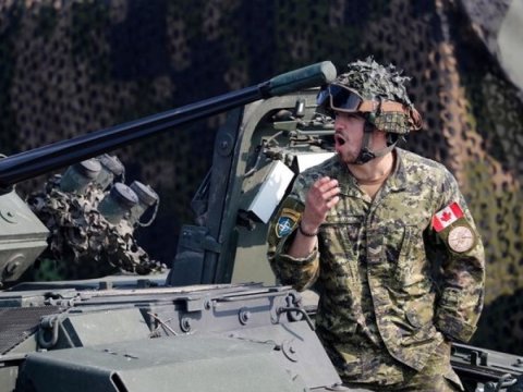 Kanada 40 mindən çox ukraynalı hərbçiyə təlim keçib