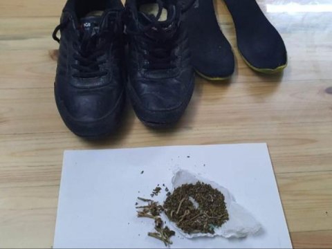Cəzaçəkmə müəssisəsinə narkotik keçirilməsinin qarşısı alındı