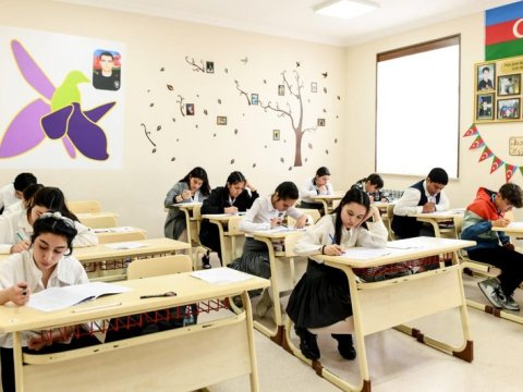 Naxçıvanda buraxılış imtahanları keçirilib