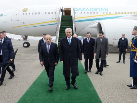 Qazaxıstan Prezidenti Azərbaycana gəldi