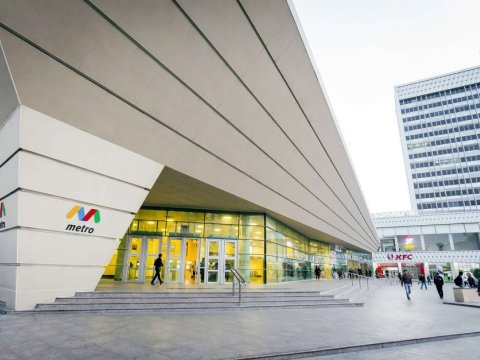 “28 May”ın qarşısındakı ərazidən istifadə edənləri hansı cəza gözləyir? - Rəsmi AÇIQLAMA