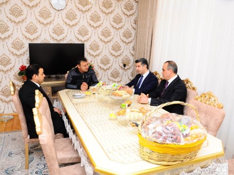 İcra başçısı Şəhid ailələrini ziyarət edib - FOTO