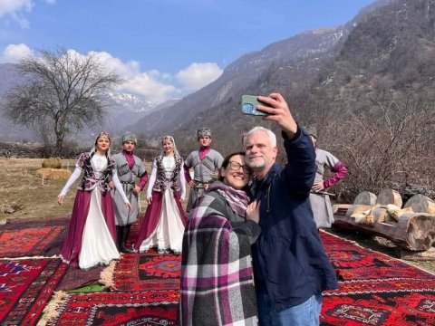 ABŞ səfirliyindən çərşənbə PAYLAŞIMI