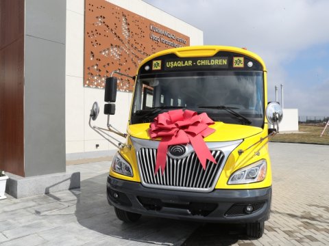 Qazaxıstan xalqından Azərbaycan uşaqlarına hədiyyə - FOTO